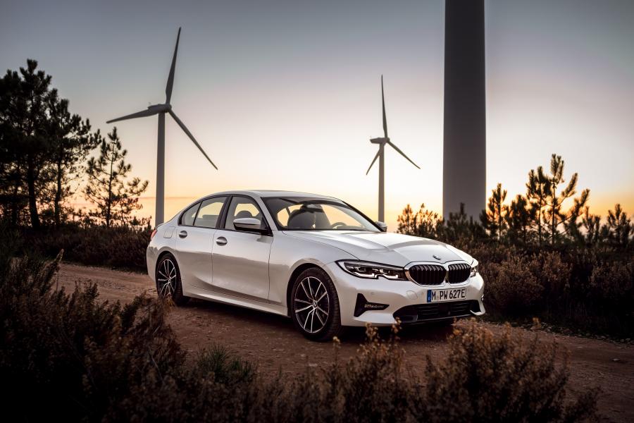  BMW 330e (G20) 2018 года  (WW) (фото 7 из 44)